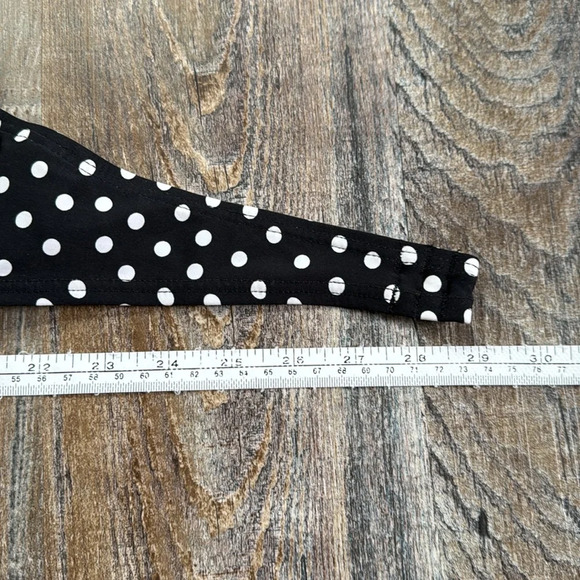 🎉HOST PICK🎉Jantzen | Polk a Dot Halter Bikini Top - Picture 6 of 9